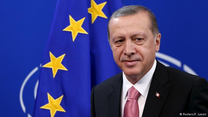 Doubts about the success of the refugee deal between Turkey and the EU