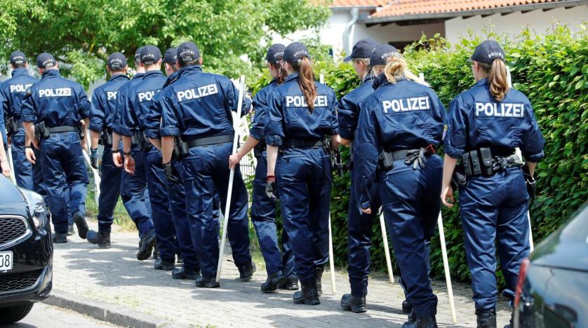 Germany..29 police officers have been suspended for sharing neo-Nazi images